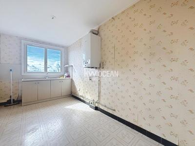 Appartement - 103 m² - 5 pièces