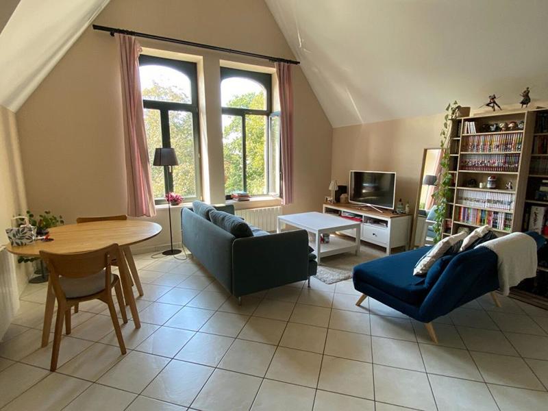 Appartement - 70 m² - 2 pièces