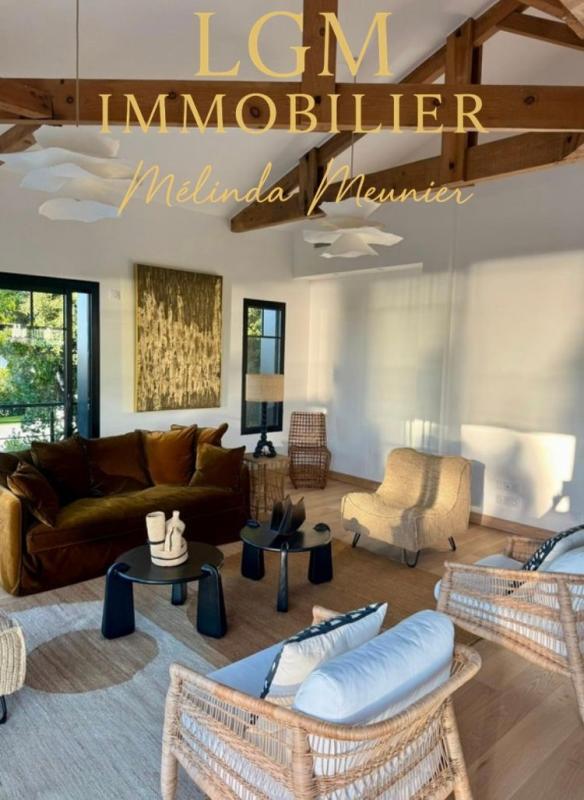 Villa - 189 m² - 6 pièces