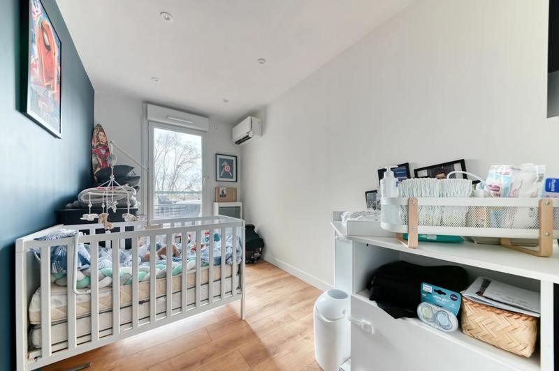 Appartement - 102 m² - 4 pièces