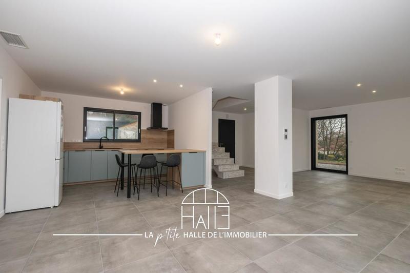 Pavillon - 146 m² - 6 pièces