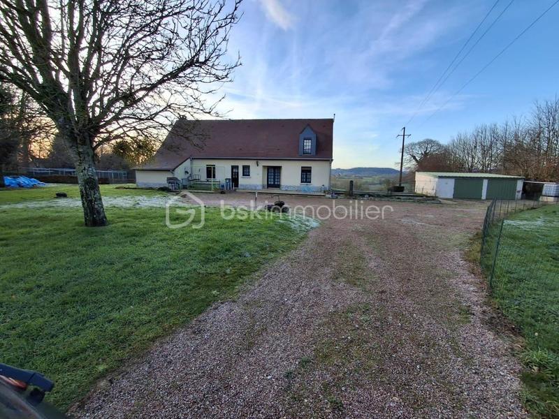 Maison - 215 m² - 7 pièces