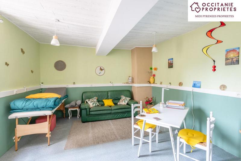 Maison de maîtres - 530 m² - 19 pièces