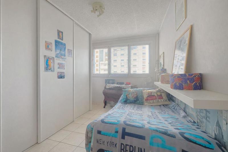 Appartement - 78 m² - 4 pièces