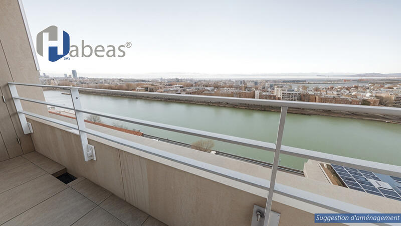 Appartement - 93 m² - 4 pièces