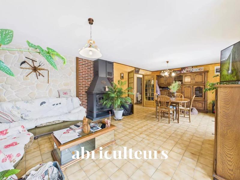 Maison - 125 m² - 5 pièces