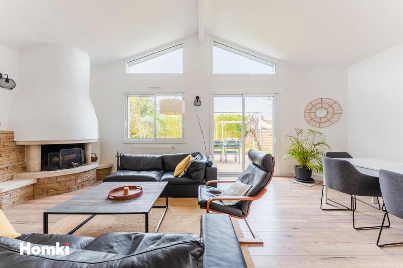 Maison - 122 m² - 4 pièces