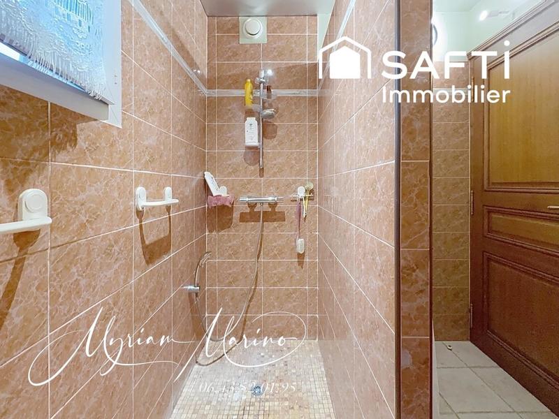 Maison - 140 m² - 6 pièces