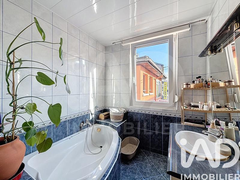 Maison de ville - 218 m² - 5 pièces