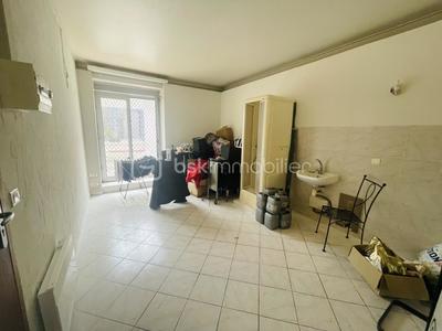 Local commercial - 50 m² - 2 pièces