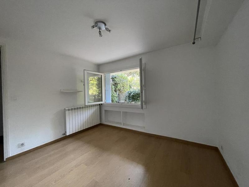 Maison - 168 m² - 8 pièces