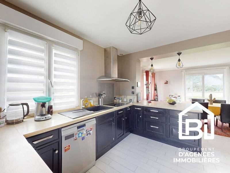 Maison - 136 m² - 7 pièces