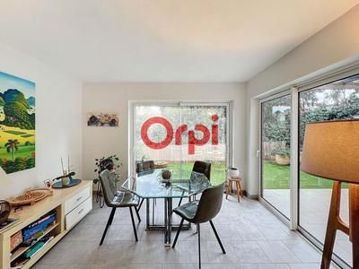 Villa - 97 m² - 5 pièces