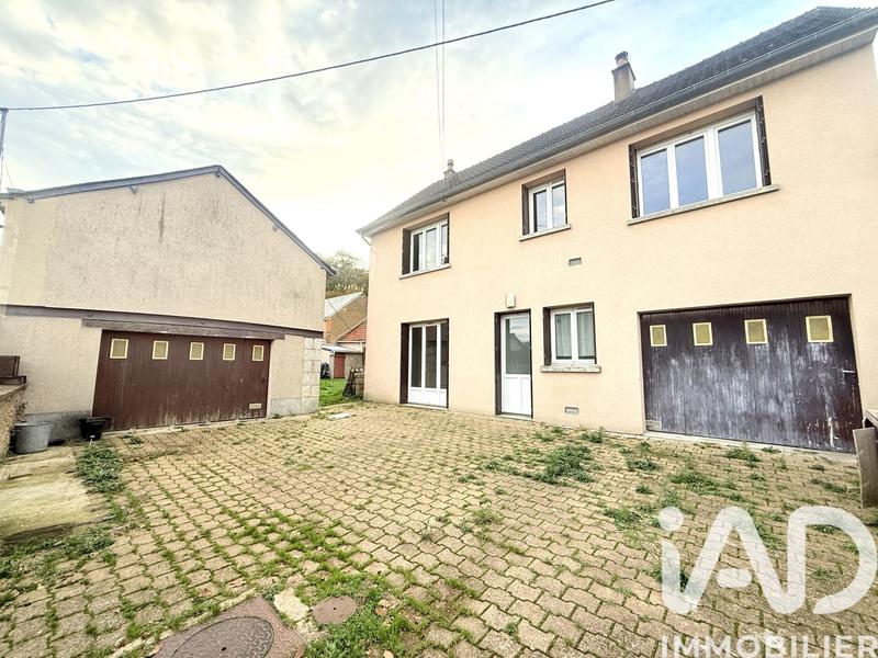 Maison - 138 m² - 5 pièces