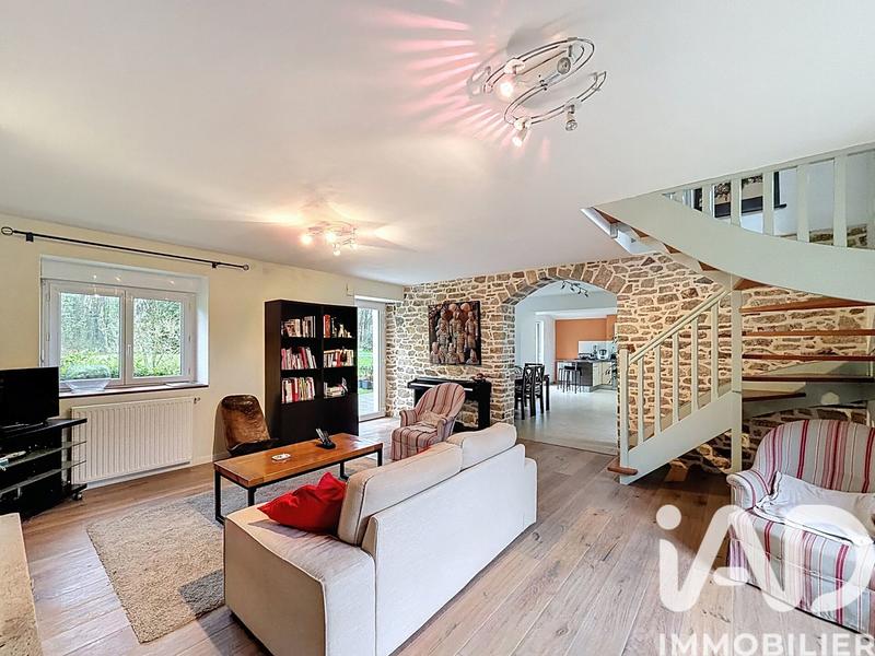 Maison - 140 m² - 6 pièces