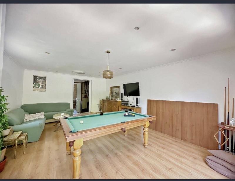 Maison - 135 m² - 8 pièces