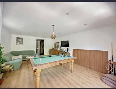 Maison - 135 m² - 8 pièces