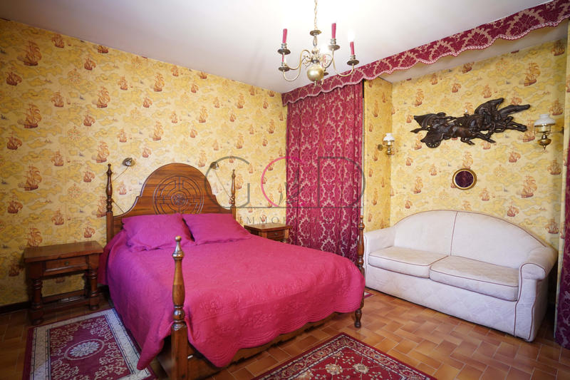 Maison - 175 m² - 7 pièces