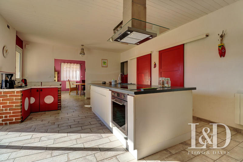 Maison - 173 m² - 8 pièces