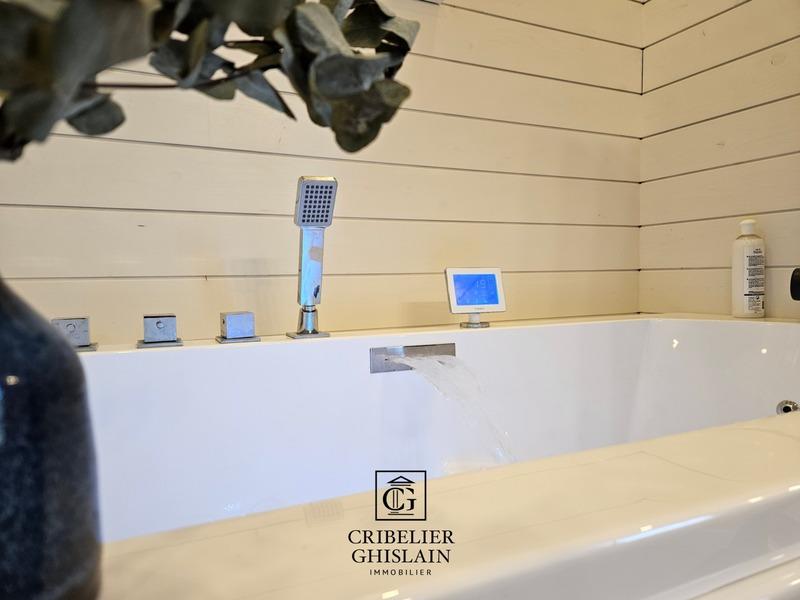 Maison - 135 m² - 5 pièces