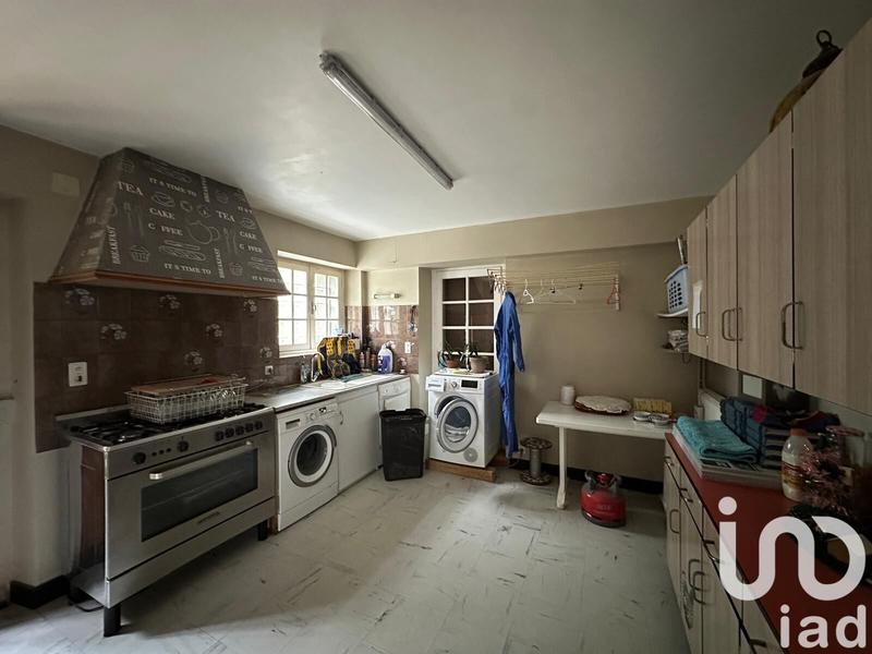 Maison - 180 m² - 6 pièces