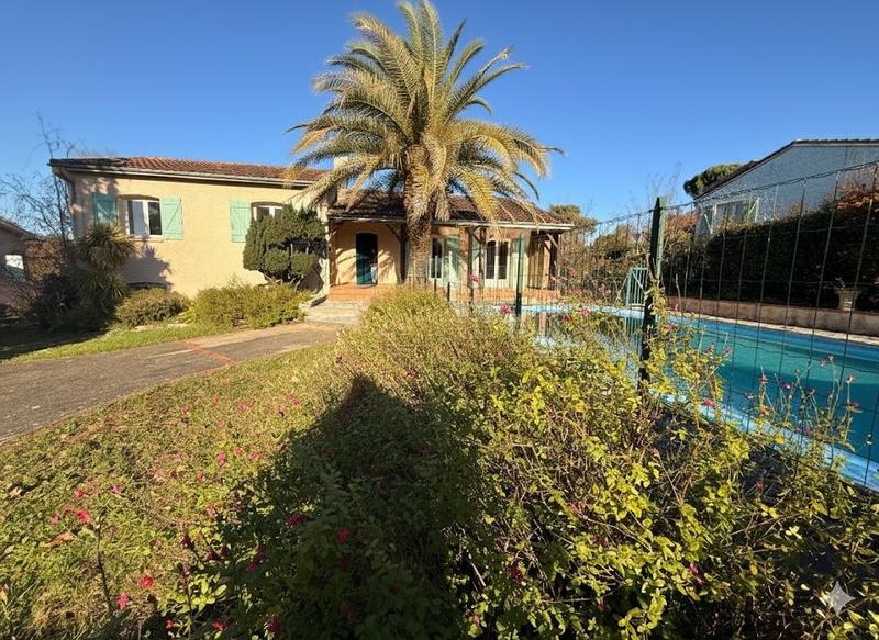 Maison - 102 m² - 4 pièces