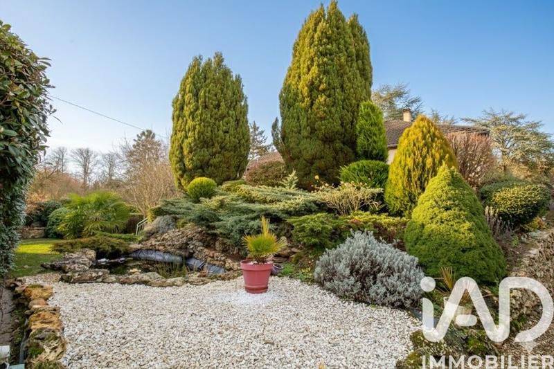 Maison - 95 m² - 5 pièces