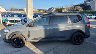 Dacia Jogger Hybrid 140 5 places Extreme