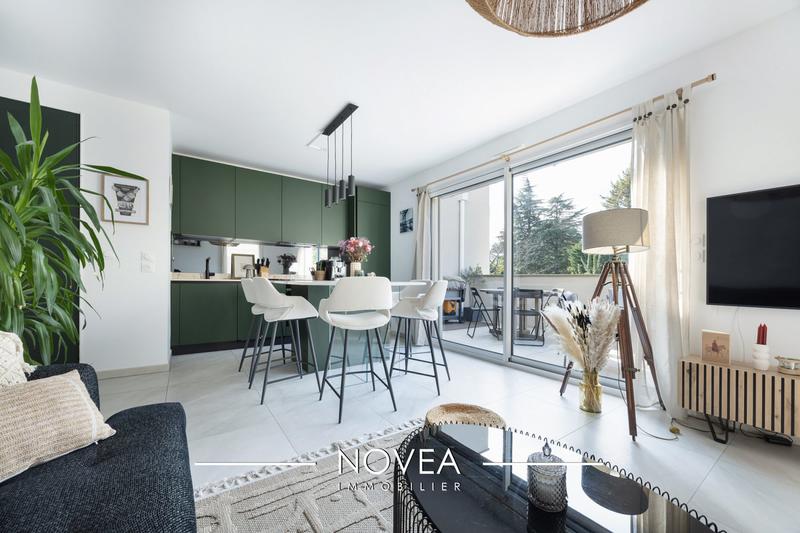 Appartement - 65 m² - 3 pièces