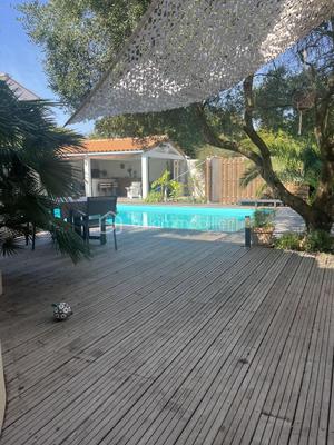 Maison - 157 m² - 6 pièces