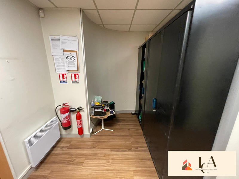 Local commercial - 126 m²