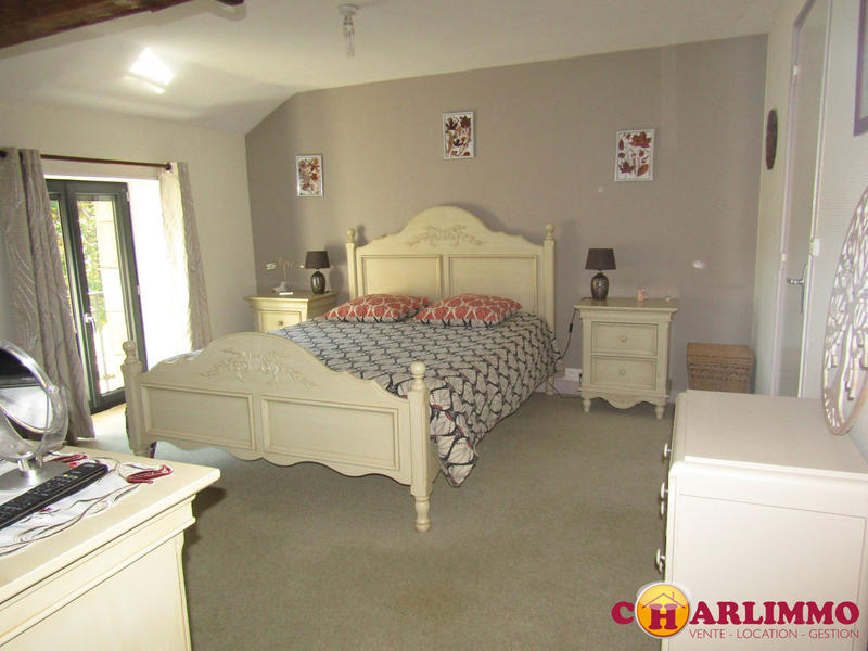 Maison traditionnelle - 124 m² - 5 pièces