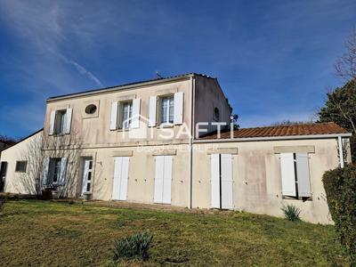 Maison - 135 m² - 6 pièces