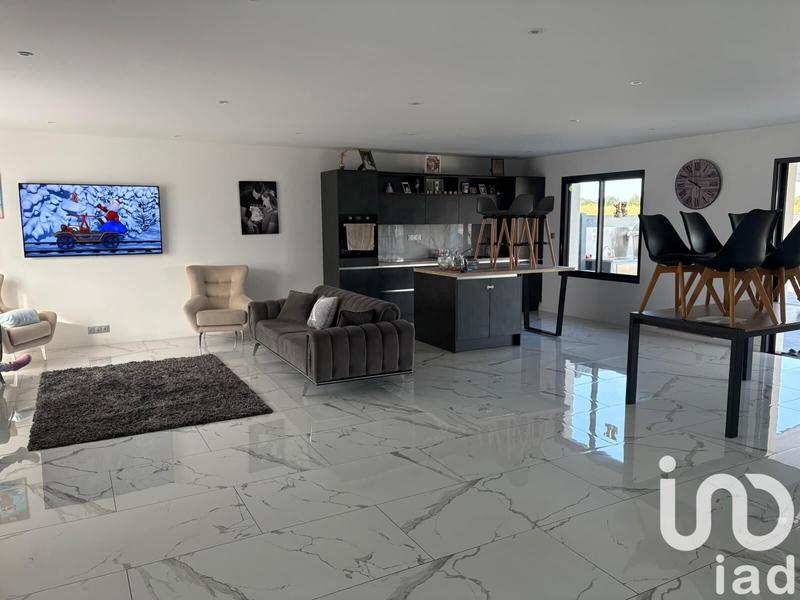 Maison - 128 m² - 5 pièces