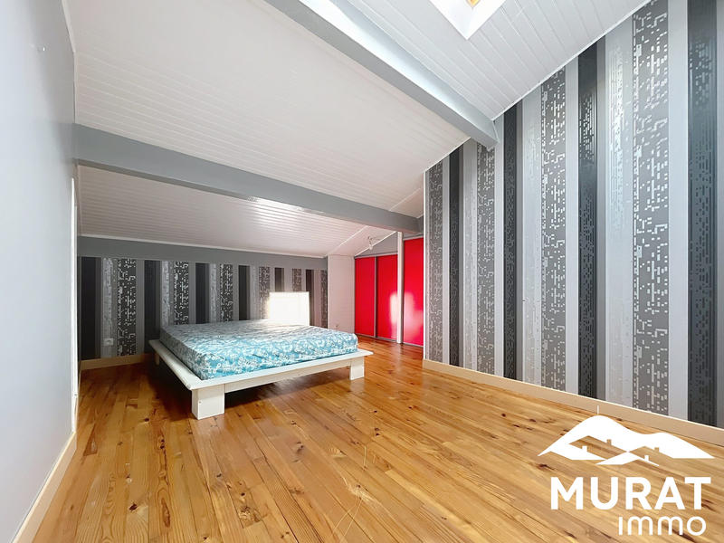 Maison traditionnelle - 112 m² - 5 pièces