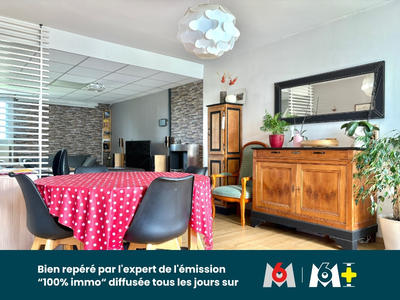 Appartement - 90 m² - 4 pièces