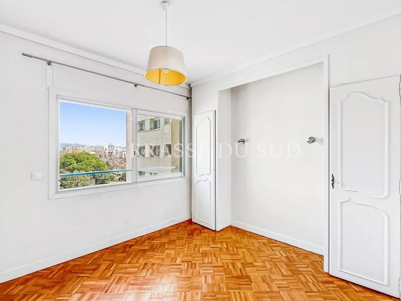 Appartement - 136 m² - 4 pièces