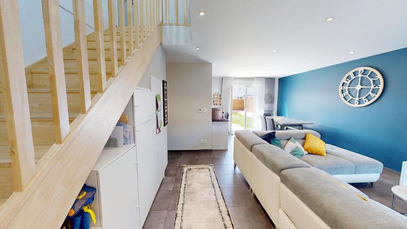 Maison - 102 m² - 5 pièces