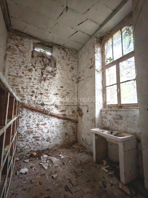 Demeure - 280 m² - 10 pièces