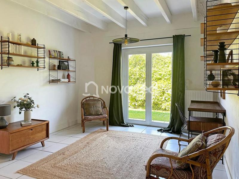 Maison - 312 m² - 9 pièces