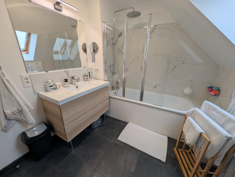 Maison - 85 m² - 5 pièces