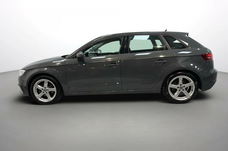 Audi A3 sportback 35 Tfsi CoD 150 s tronic 7 Sport