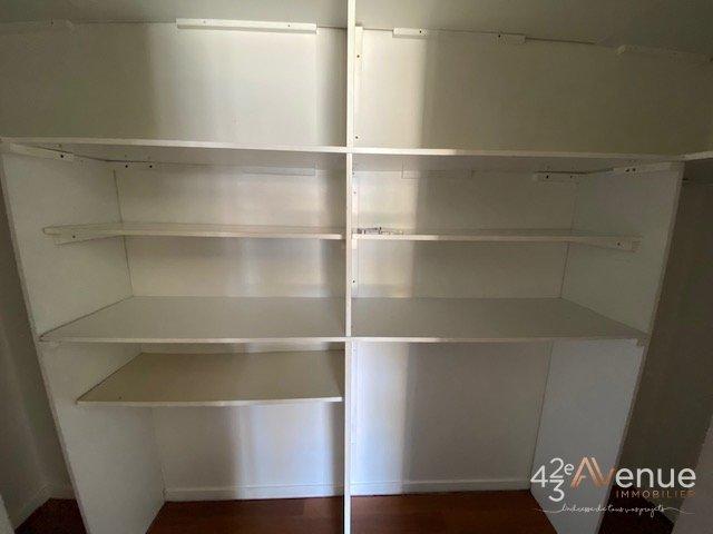 Appartement - 81 m² - 3 pièces