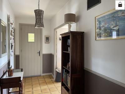 Maison - 168 m² - 8 pièces