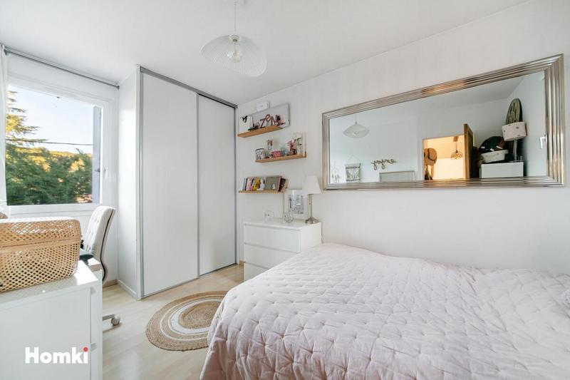 Appartement - 77 m² - 4 pièces