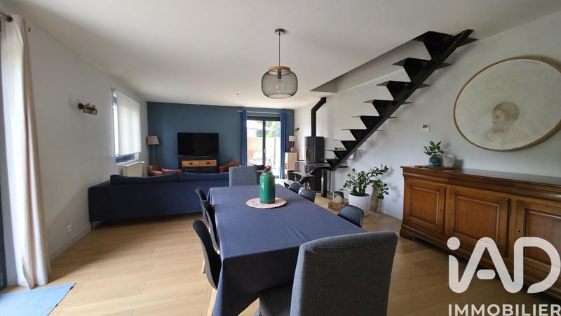 Maison - 141 m² - 7 pièces