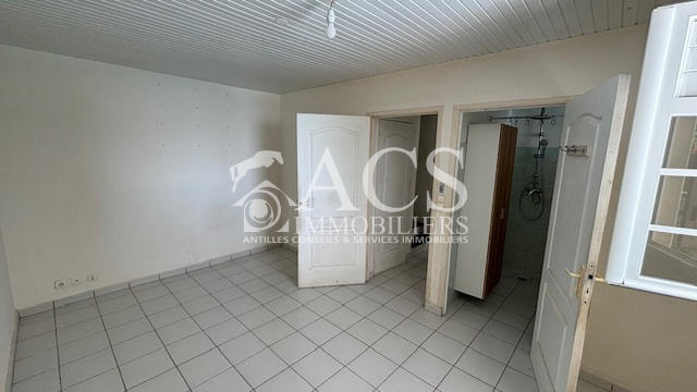 Maison - 87 m² - 4 pièces