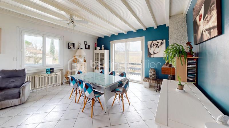 Maison - 196 m² - 9 pièces