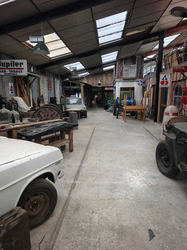 Local d'activités - 8 000 m²