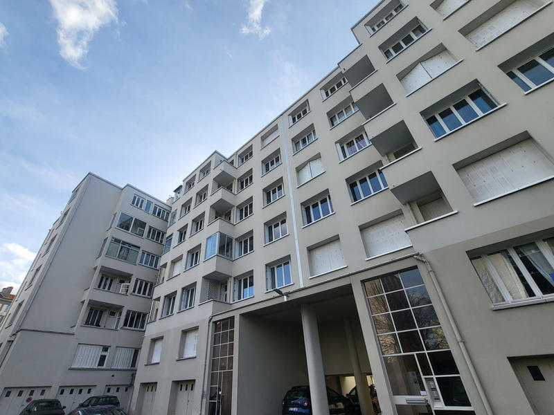 Appartement - 77 m² - 3 pièces